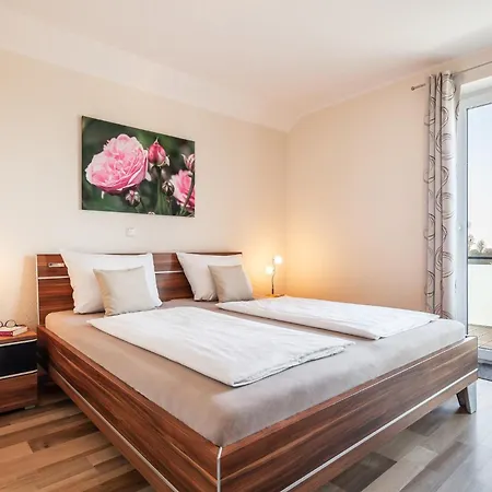 Hansekogge Apartment Neu Gaarz